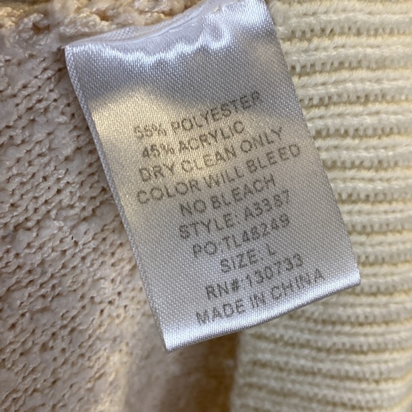 Umgee Soft Textured Cream Sweater - Picture 6 of 6